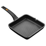 Сковорода 22*22 см. h=4,5 см. 1,30 л  алюм. рифлен. с антиприг. покрыт. (индукция) Efficient BRA&Monix /1/ АКЦИЯ